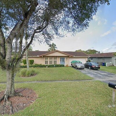 2824 Nw 118 Th Dr, Coral Springs, FL 33065