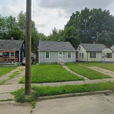 28441 Glenwood St, Inkster, MI 48141