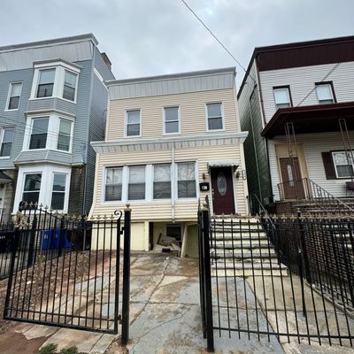 288 Princeton Ave, Jersey City, NJ 07305