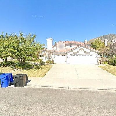 28808 Harwick Dr, Highland, CA 92346