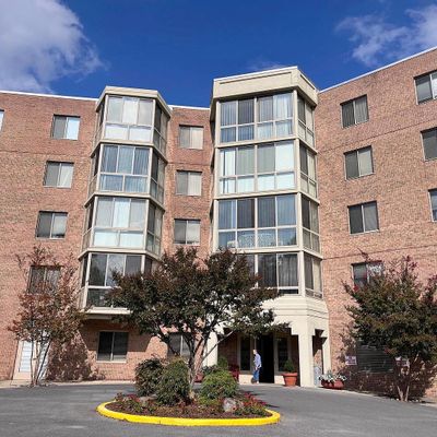 2904 N Leisure World Blvd #508, Silver Spring, MD 20906