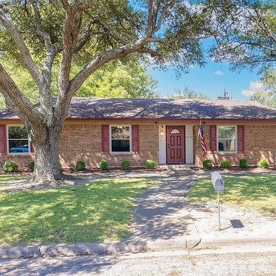 2912 Melmar Park St, Commerce, TX 75428