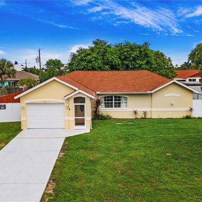 2951 49 Th Ln Sw, Naples, FL 34116