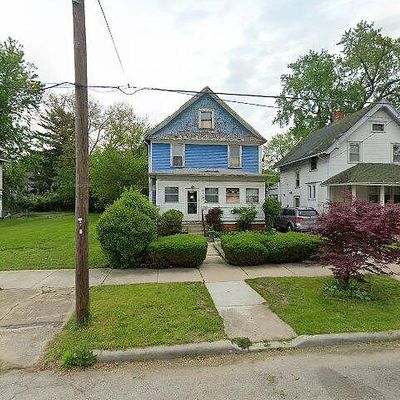 2360 Hollywood Ave, Toledo, OH 43620