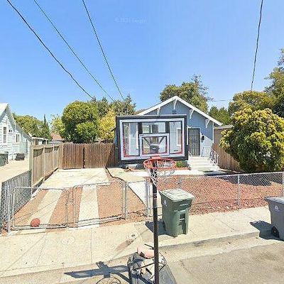 24 Chase St, Vallejo, CA 94590