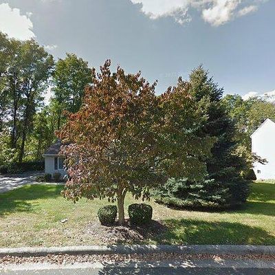 24 Golfview Ln, Reading, PA 19606