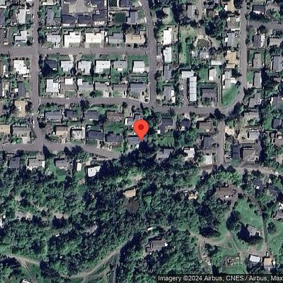 2406 W Luellen Dr, Roseburg, OR 97471