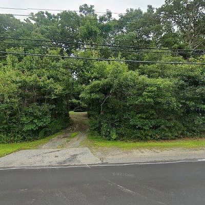 2466 State Rd, Plymouth, MA 02360