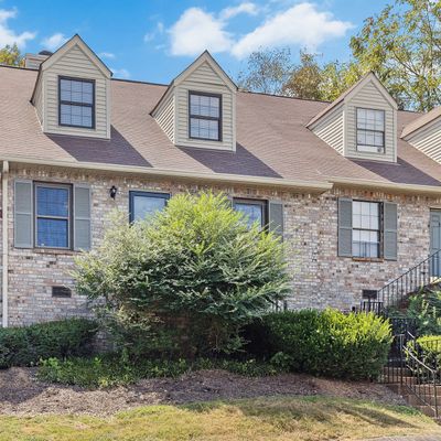 319 Deerpoint Dr, Hendersonville, TN 37075