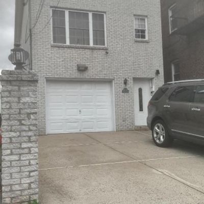 32 Gillette Pl, Newark, NJ 07114