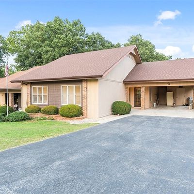 32 Walter Dr, Bella Vista, AR 72714