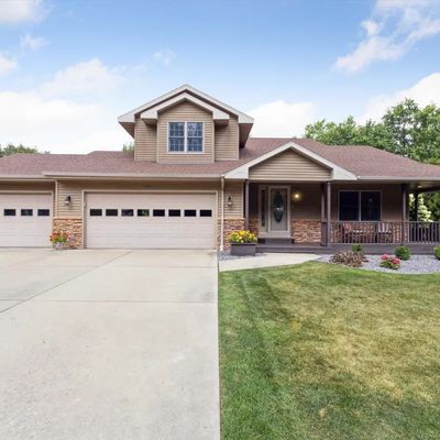 3212 Rockport Park Dr, Janesville, WI 53548