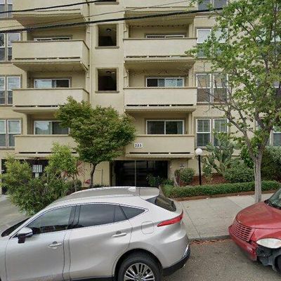 325 Lenox Ave #104, Oakland, CA 94610