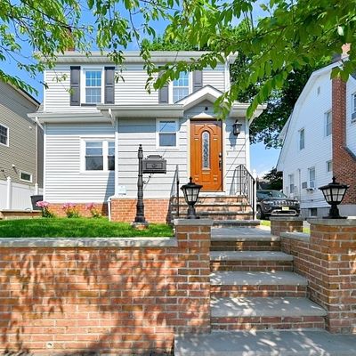 35 Mertz Ave, Belleville, NJ 07109