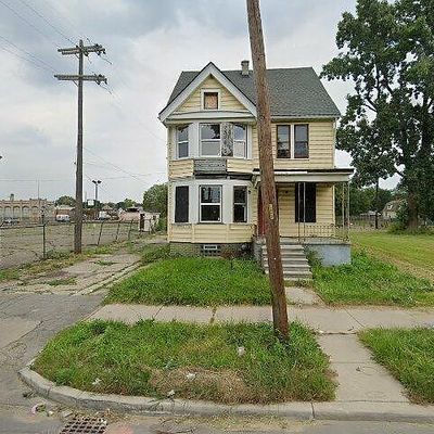 3518 Van Dyke St, Detroit, MI 48214