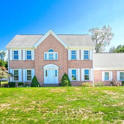 3 Christine Ln, Charleroi, PA 15022