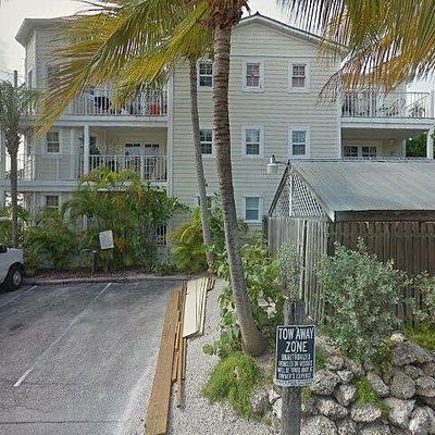 30 Hilton Haven Rd #2 B, Key West, FL 33040