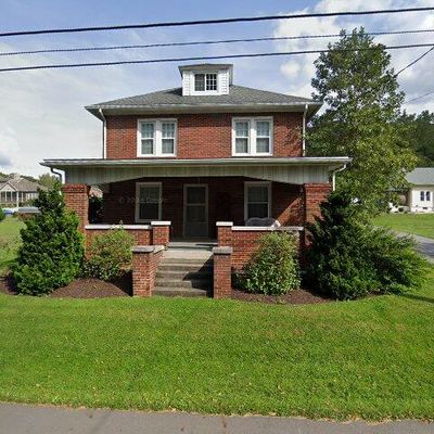 305 N 3 Rd St, Halifax, PA 17032