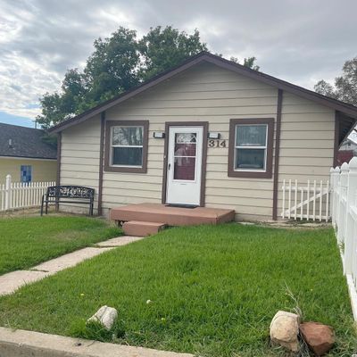 314 E Pine St, Rawlins, WY 82301