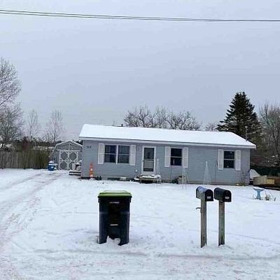 315 Chestnut St Ne, Kalkaska, MI 49646