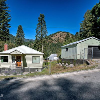 315 W Montana St, Mullan, ID 83846