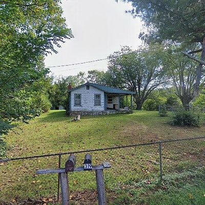 316 Lewis White Ln, La Follette, TN 37766