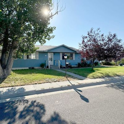 401 Elizabeth Dr, Riverton, WY 82501