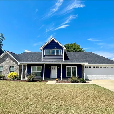 406 Jamie Ln, Moundville, AL 35474