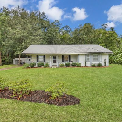 41 Lady Bug Rd, Jesup, GA 31545