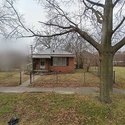 4103 Fischer St, Detroit, MI 48214