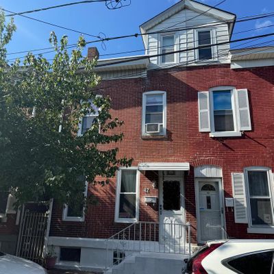 42 Charles St, Trenton, NJ 08611