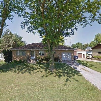 425 Central Ave Se, Swisher, IA 52338