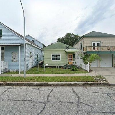 3705 Avenue O, Galveston, TX 77550