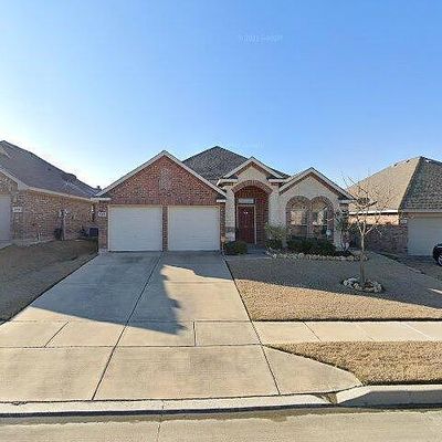 3912 Hunter Peak Rd, Roanoke, TX 76262