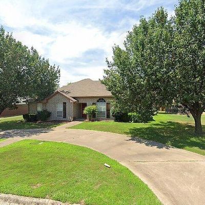 3925 Misty Ln, Paris, TX 75462