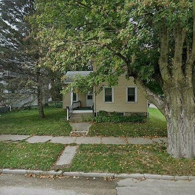 501 S Division Ave, Polo, IL 61064