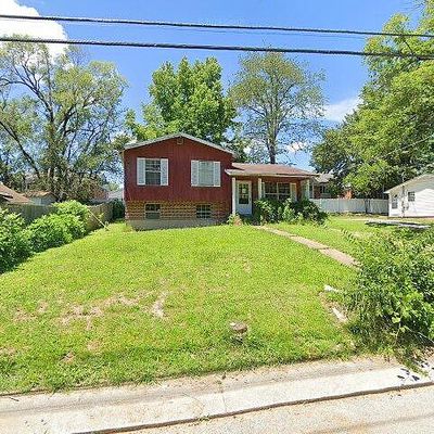 519 S Adams St, Festus, MO 63028