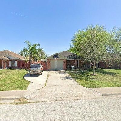 520 Legion Trl, Los Fresnos, TX 78566