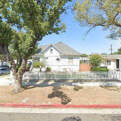 520 S Orange Ave, Santa Ana, CA 92701