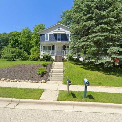 523 Kettle Moraine Dr S, Slinger, WI 53086