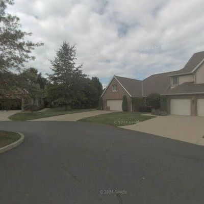 5245 Wolf Run Village Ln, Erie, PA 16505