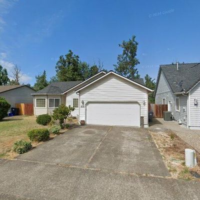 535 Pine Ct, Creswell, OR 97426