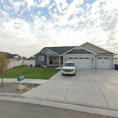 539 S Chan Dr, Grantsville, UT 84029