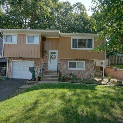 54 Sadowski Dr, Old Bridge, NJ 08857