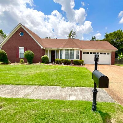 5505 April Forest Dr, Memphis, TN 38141