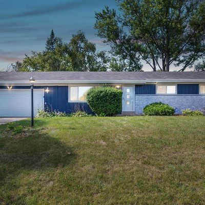 5515 W Spring Ln, Milwaukee, WI 53223