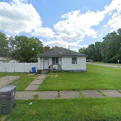 4543 Harriet St, Inkster, MI 48141