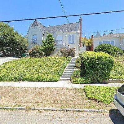 475 Vermont Ave, Berkeley, CA 94707