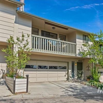 4820 N Bitterbrush Dr, Boise, ID 83703