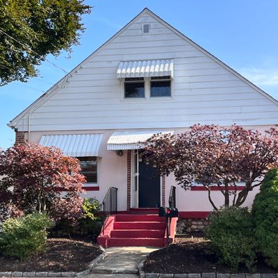 5 Vose St, Ansonia, CT 06401